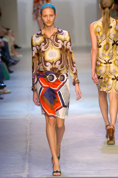 Look 33